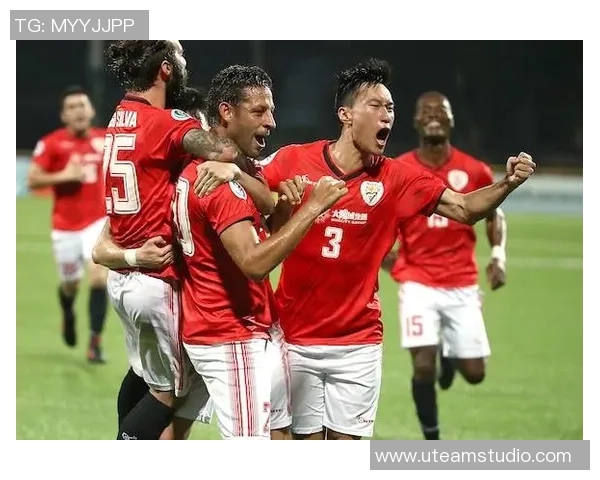 欧冠激战：本菲卡与国米战平红牌争议引发全场热议