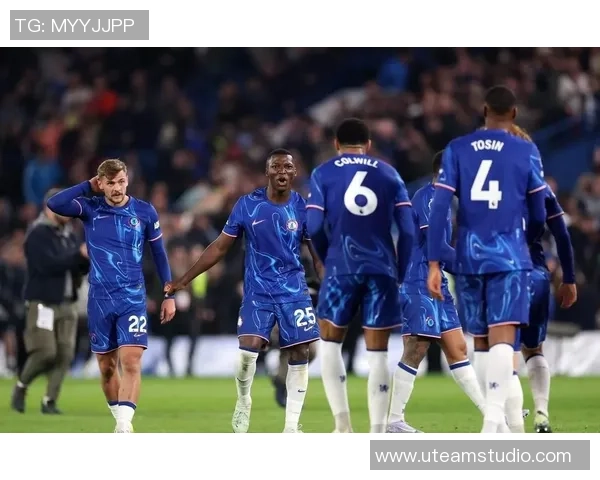 世界杯焦点战尤文图斯与切尔西平局红牌事件引发战术深度解析