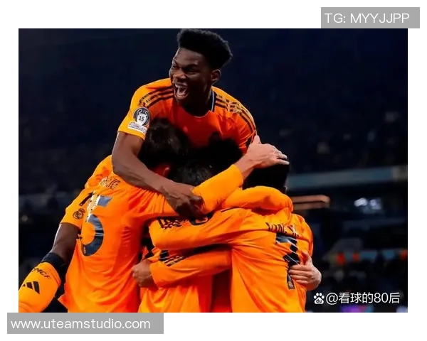 足总杯激战：那不勒斯与曼城2-2平局补时进球引发全场狂欢