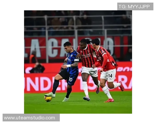 西甲赛场惊现冷门国米与曼联激战成和引发全场沸腾